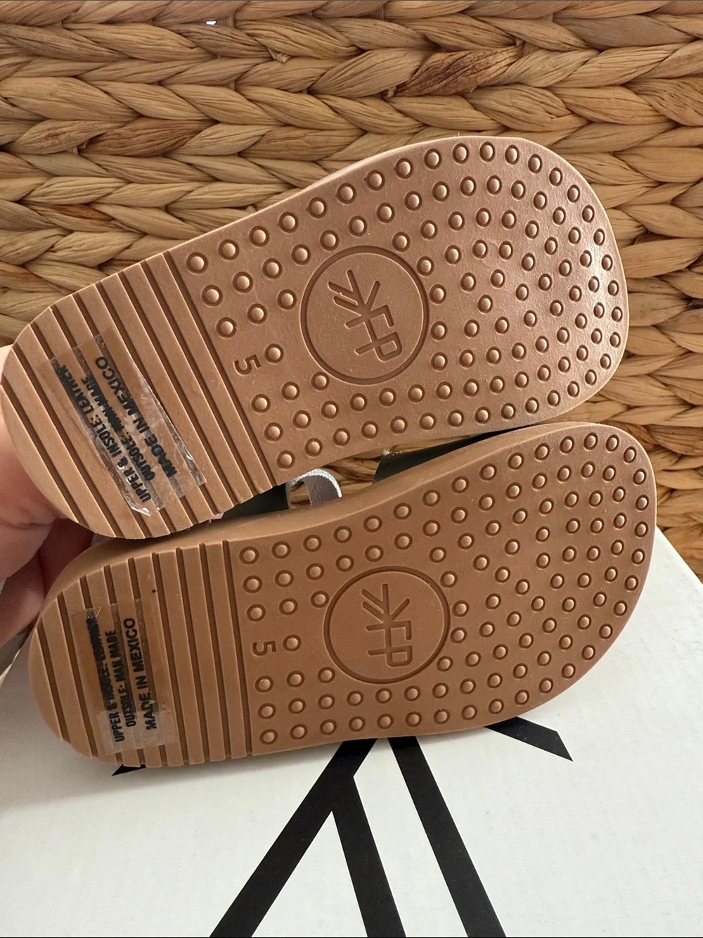 Freshly Picked Newport Sandals Kids Olive Green Leather T-Strap Sandals